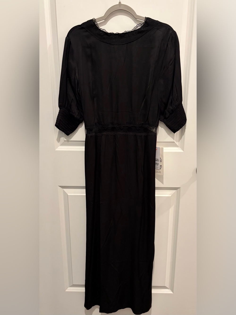 Never Fully Dressed Black Lace May Dress - Picture 6 of 6